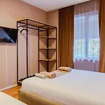 BejartApartment2